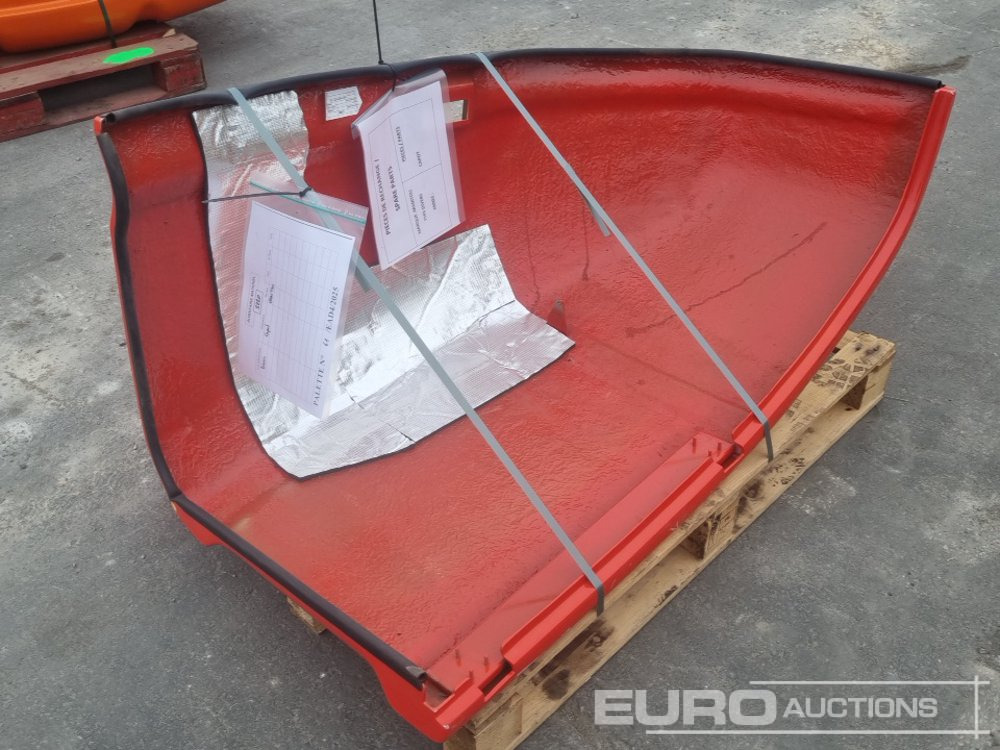 Bonnet to suit Manitou Manlift - Rezervni deo: slika 2 Bonnet to suit Manitou Manlift - Rezervni deo: slika 2