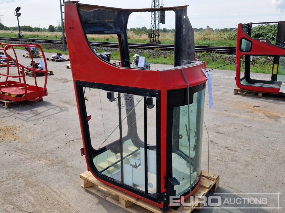 Cabin to suit Yanmar VIO25-4 - Rezervni deo za Bager: slika 3 Cabin to suit Yanmar VIO25-4 - Rezervni deo za Bager: slika 3