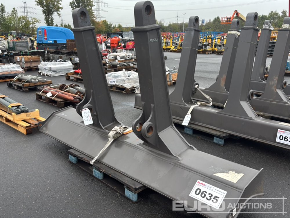 Dozer Blade to suit Volvo ECR235E - Rezervni deo za Bager: slika 1 Dozer Blade to suit Volvo ECR235E - Rezervni deo za Bager: slika 1