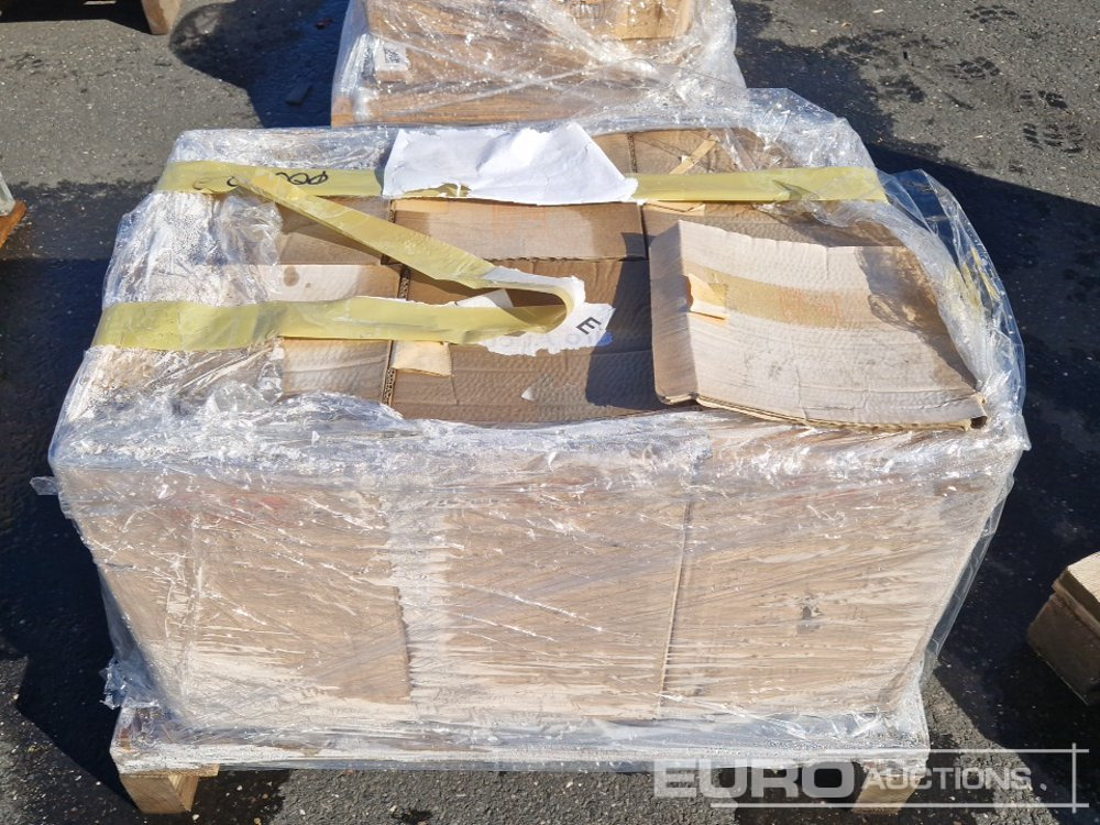Pallet of Hitachi Cylinder PartNR H3750722700 (6 of) - Rezervni deo za Bager: slika 2 Pallet of Hitachi Cylinder PartNR H3750722700 (6 of) - Rezervni deo za Bager: slika 2