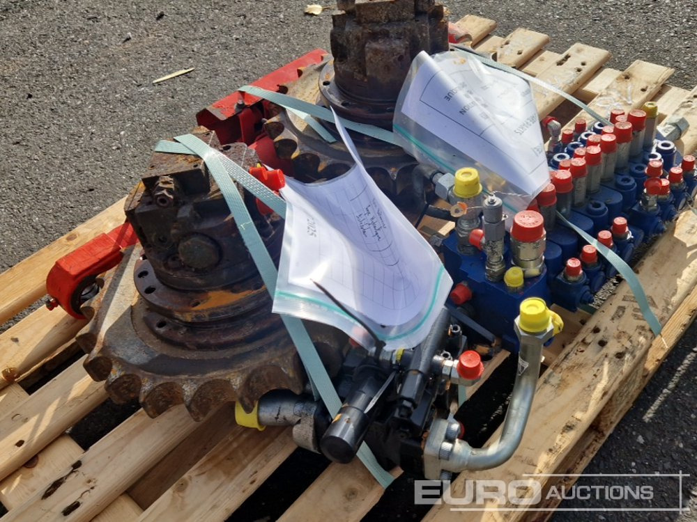 Spare Parts, Final Drive (2 of) Hydraulic Pump, Hydraulic Block, Cylinder to suit Volvo ECR25D - Rezervni deo za Bager: slika 4 Spare Parts, Final Drive (2 of) Hydraulic Pump, Hydraulic Block, Cylinder to suit Volvo ECR25D - Rezervni deo za Bager: slika 4