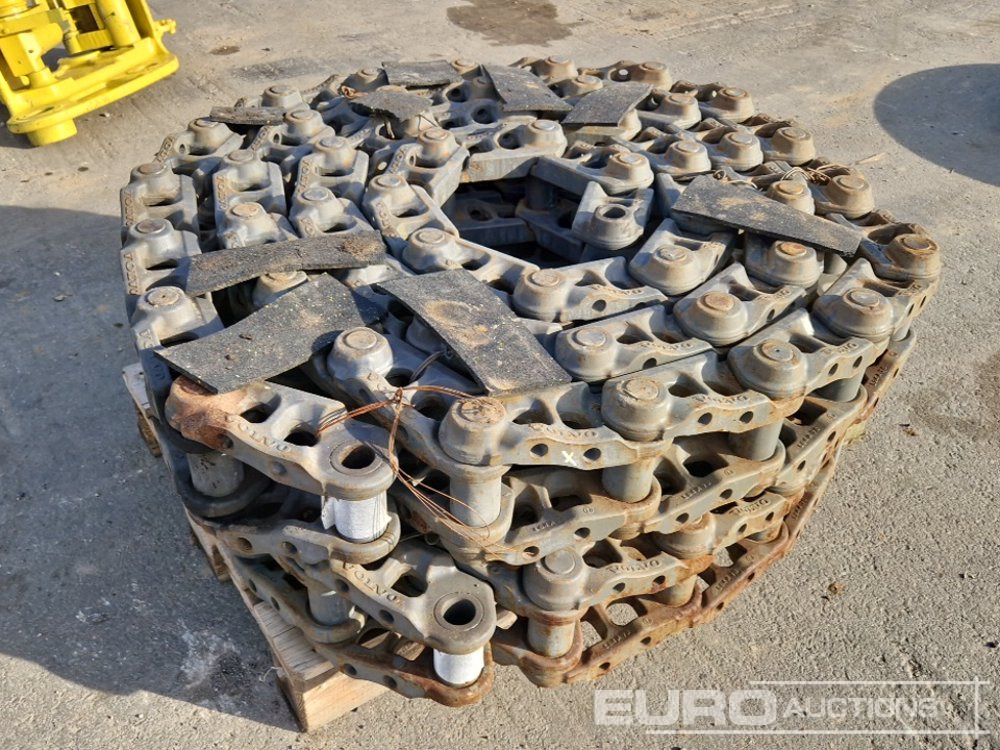 Track Chains to suit Volvo EC210/240/250 - Rezervni deo za Bager: slika 3 Track Chains to suit Volvo EC210/240/250 - Rezervni deo za Bager: slika 3