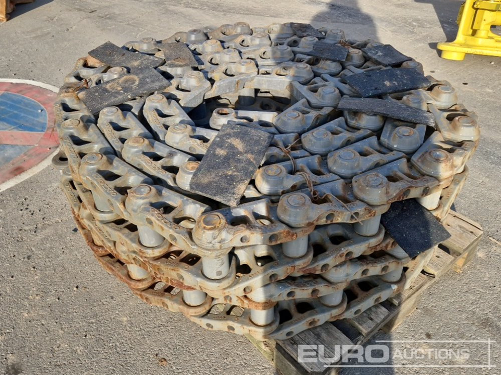 Track Chains to suit Volvo EC210/240/250 - Rezervni deo za Bager: slika 4 Track Chains to suit Volvo EC210/240/250 - Rezervni deo za Bager: slika 4