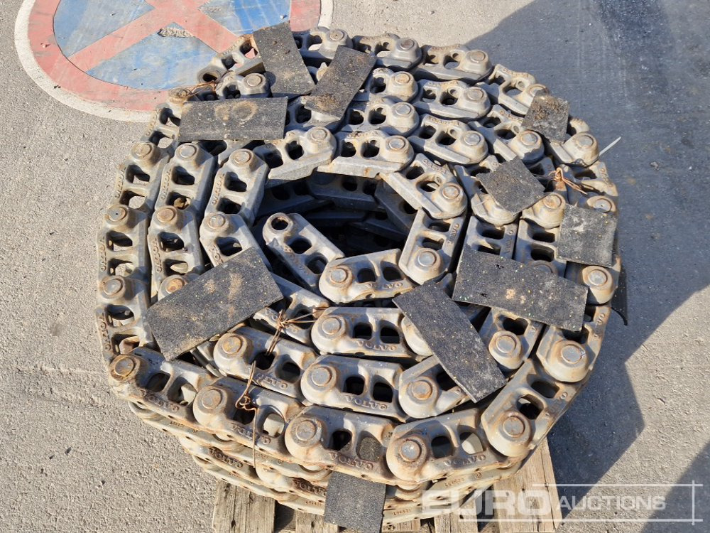 Track Chains to suit Volvo EC210/240/250 - Rezervni deo za Bager: slika 5 Track Chains to suit Volvo EC210/240/250 - Rezervni deo za Bager: slika 5
