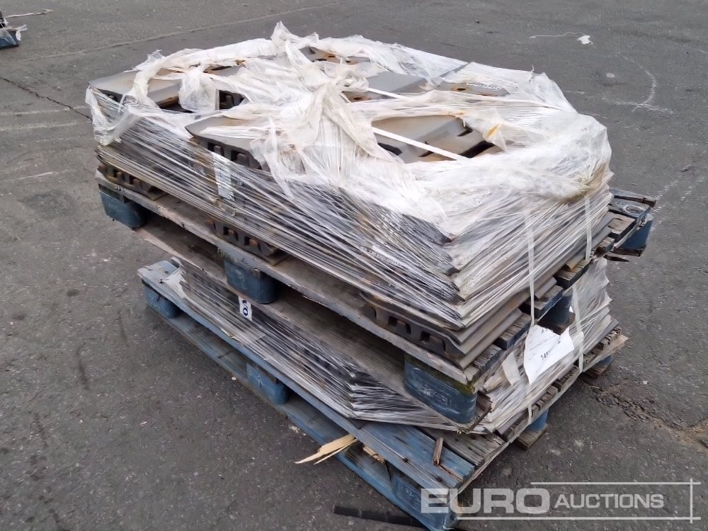 Track Plates to suit Volvo - Rezervni deo za Bager: slika 1 Track Plates to suit Volvo - Rezervni deo za Bager: slika 1