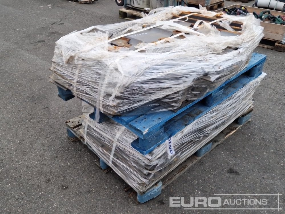 Track Plates to suit Volvo - Rezervni deo za Bager: slika 1 Track Plates to suit Volvo - Rezervni deo za Bager: slika 1