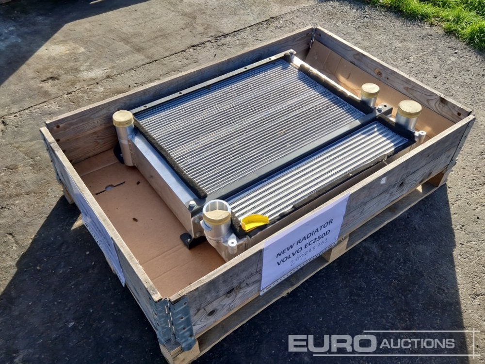 Unused Radiator to suit Volvo EC250D - Rezervni deo: slika 1 Unused Radiator to suit Volvo EC250D - Rezervni deo: slika 1