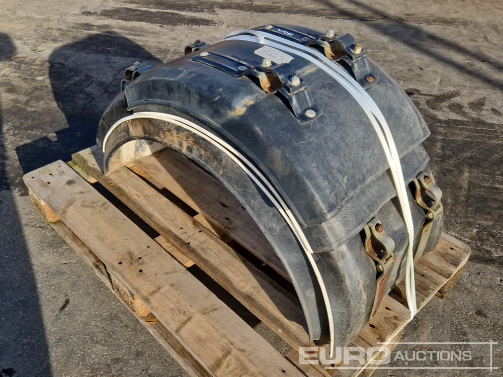 Wheel Covers to suit Volvo EW60E - Rezervni deo: slika 4 Wheel Covers to suit Volvo EW60E - Rezervni deo: slika 4