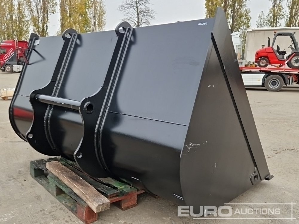 Unused 2025 94" Front Loading Bucket to suit Manitou Telehandlers - Kašika: slika 3 Unused 2025 94" Front Loading Bucket to suit Manitou Telehandlers - Kašika: slika 3