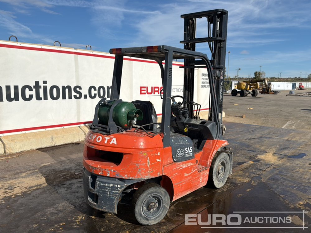 2006 Toyota 427FGF25 - Viljuškar: slika 5 2006 Toyota 427FGF25 - Viljuškar: slika 5