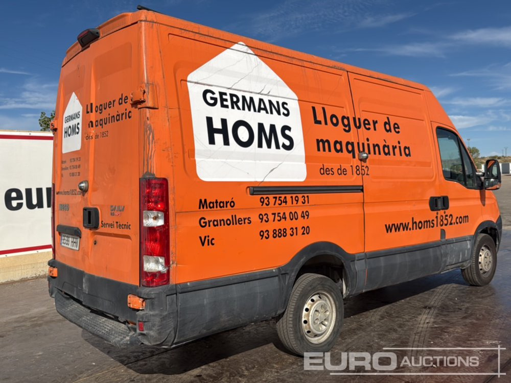 2012 Iveco Daily 35 S14 - Furgon: slika 5 2012 Iveco Daily 35 S14 - Furgon: slika 5