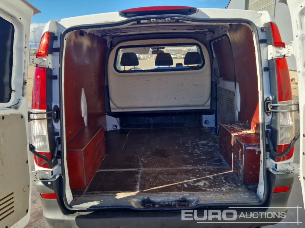 Dostavno vozilo 2006 Mercedes Benz VITO 109 CDI: slika 24 Dostavno vozilo 2006 Mercedes Benz VITO 109 CDI: slika 24
