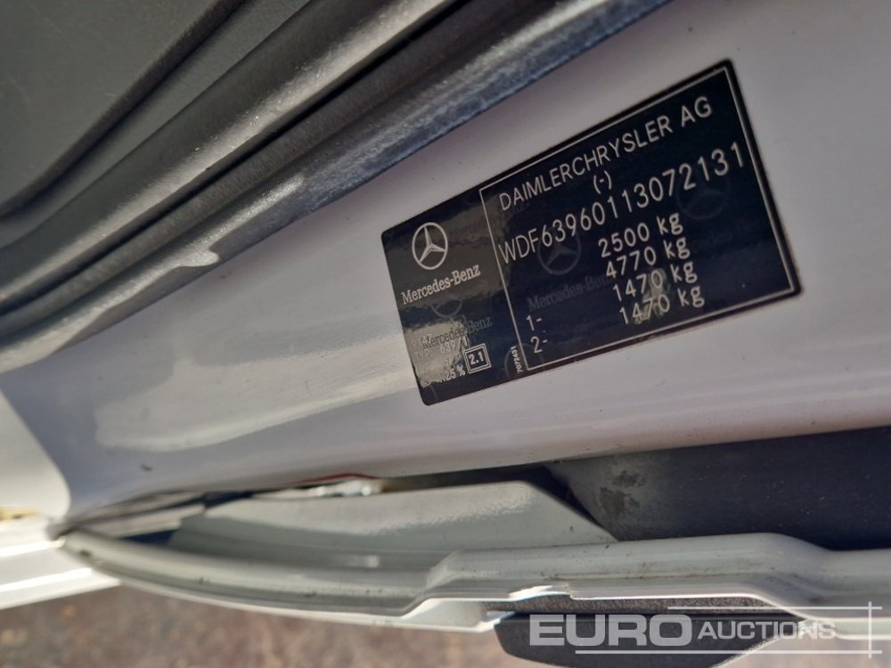 Dostavno vozilo 2006 Mercedes Benz VITO 109 CDI: slika 25 Dostavno vozilo 2006 Mercedes Benz VITO 109 CDI: slika 25