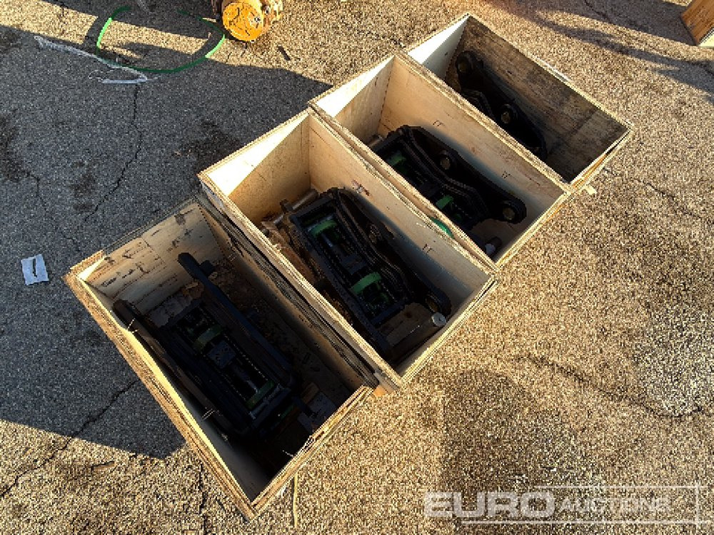 Geith Quick Coupler QC45-50H2G4-555 to suit Kubota KX080-4 (S/Ns 1045725, 1061012, 1053631, 1045727, 1045728) (5 of) - Brza spojnica: slika 3 Geith Quick Coupler QC45-50H2G4-555 to suit Kubota KX080-4 (S/Ns 1045725, 1061012, 1053631, 1045727, 1045728) (5 of) - Brza spojnica: slika 3