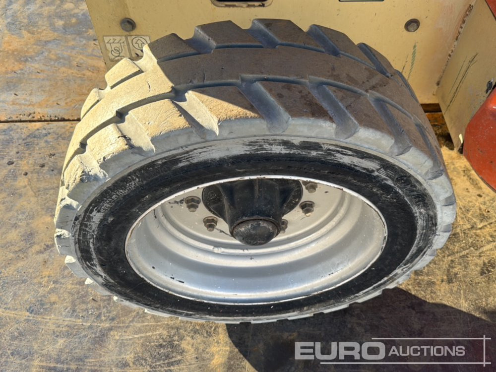 Lift u obliku makaza JLG 3369LE: slika 10