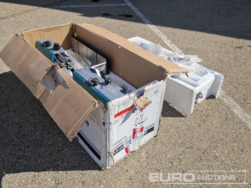 Makita LB1200F - Građevinska oprema: slika 3 Makita LB1200F - Građevinska oprema: slika 3