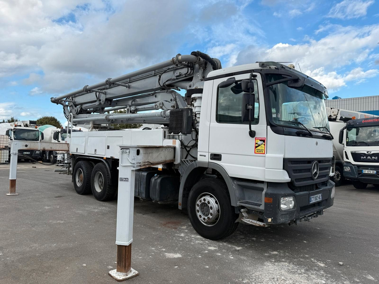 Mercedes-Benz Actros - Auto pumpa za beton: slika 2 Mercedes-Benz Actros - Auto pumpa za beton: slika 2