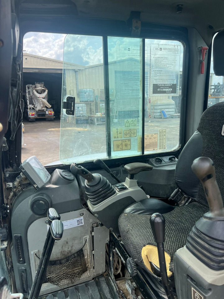 Mini-pelle Caterpillar 305E2 - Mini bager: slika 4 Mini-pelle Caterpillar 305E2 - Mini bager: slika 4