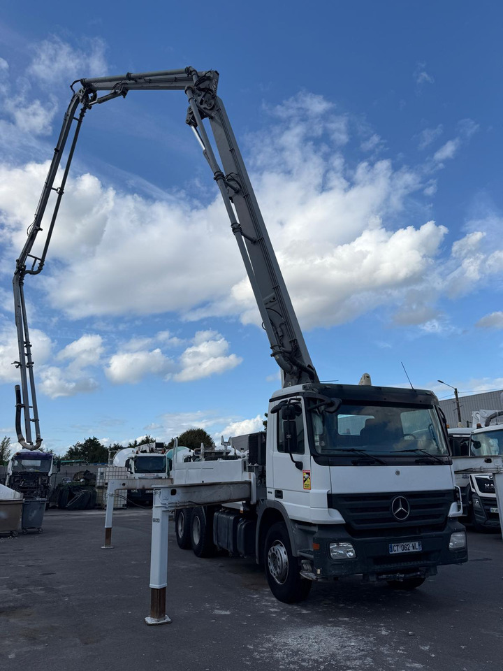 Pompe à béton Schwing 34m avec cabine Mercedes Benz Actros CT-062-WL Année 2008 - Auto pumpa za beton: slika 3 Pompe à béton Schwing 34m avec cabine Mercedes Benz Actros CT-062-WL Année 2008 - Auto pumpa za beton: slika 3