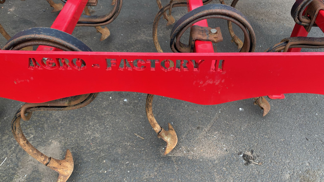 Agro Factory Cris 6 Grossfederzinkenegge - Drljača: slika 3 Agro Factory Cris 6 Grossfederzinkenegge - Drljača: slika 3