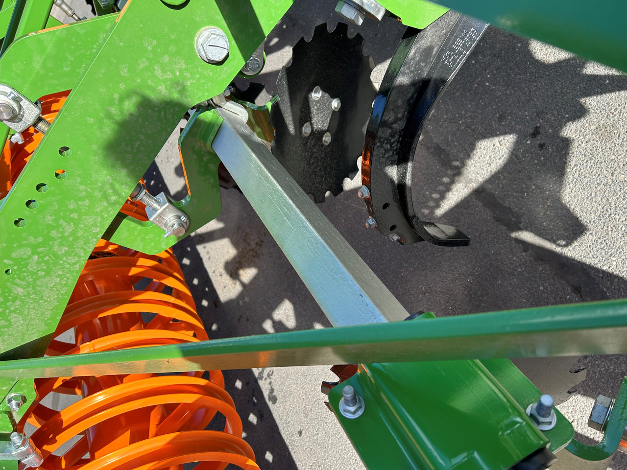 Amazone Cenio 4000-2 - Kultivator: slika 2 Amazone Cenio 4000-2 - Kultivator: slika 2