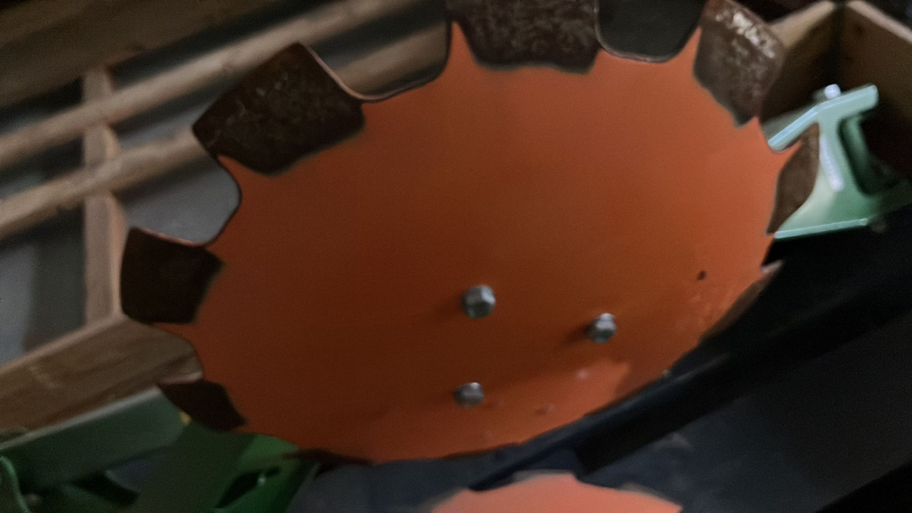 Amazone Fahrgassenmarkierung Cataya - Oprema za obradu zemljišta: slika 3 Amazone Fahrgassenmarkierung Cataya - Oprema za obradu zemljišta: slika 3