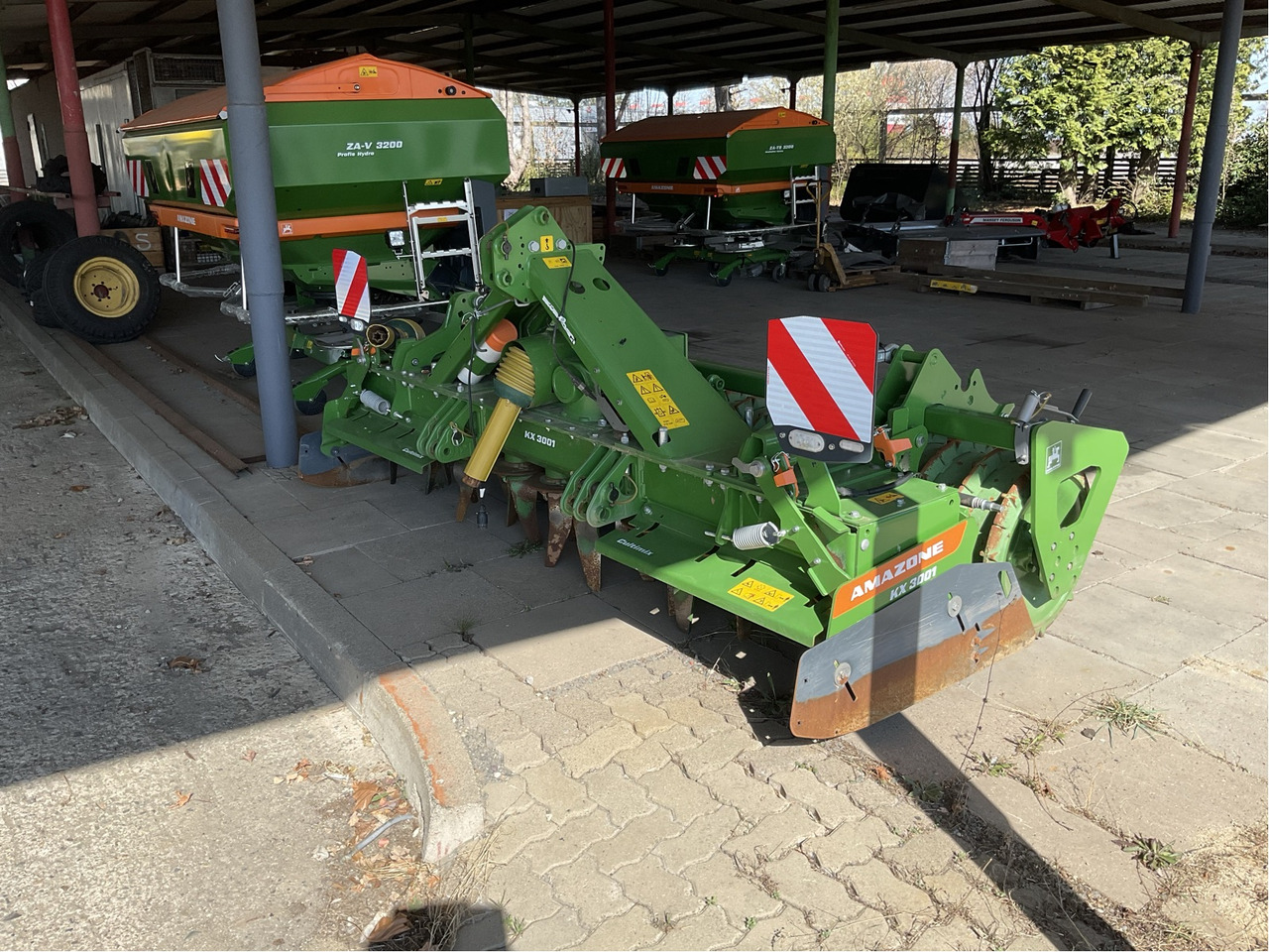 Amazone KX 3001 Anbaukreiselgrubbe - Oprema za obradu zemljišta: slika 3 Amazone KX 3001 Anbaukreiselgrubbe - Oprema za obradu zemljišta: slika 3