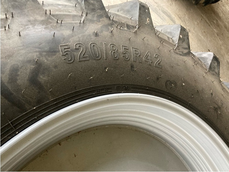 Amazone Komplettrad 520/85R42 2x - Prskalica: slika 4 Amazone Komplettrad 520/85R42 2x - Prskalica: slika 4