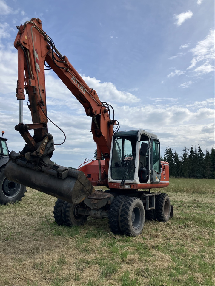 Atlas 1304K - Bager: slika 1 Atlas 1304K - Bager: slika 1