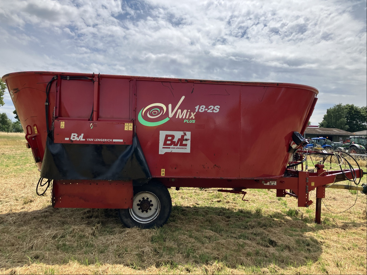 BVL Futtermischwagen V-Mix 18 2S - Prikolica za mešanje stočne hrane: slika 5 BVL Futtermischwagen V-Mix 18 2S - Prikolica za mešanje stočne hrane: slika 5
