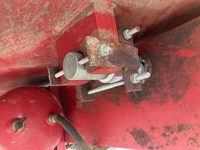 BVL V-Mix 15N 2S Futtermischwagen - Prikolica za mešanje stočne hrane: slika 4 BVL V-Mix 15N 2S Futtermischwagen - Prikolica za mešanje stočne hrane: slika 4