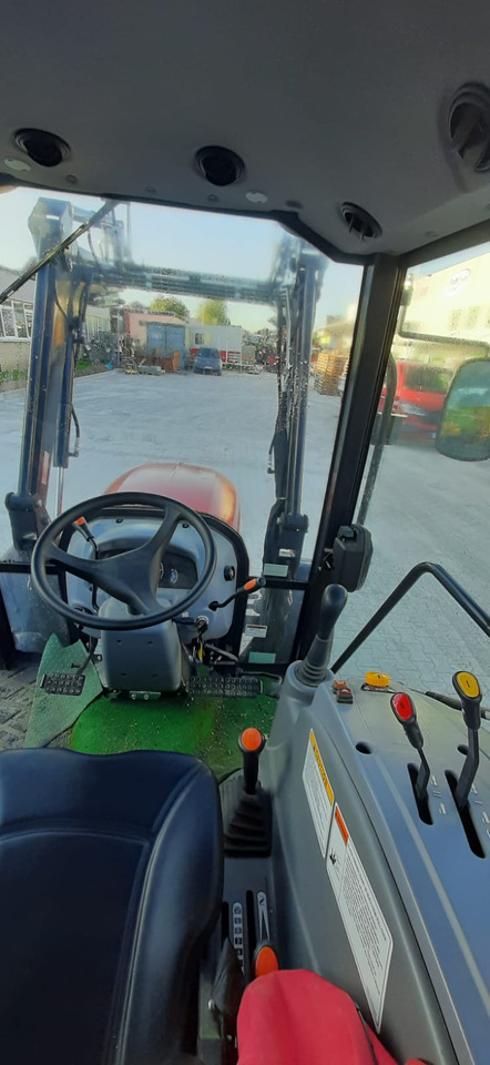 Branson 6225C - Traktor: slika 4 Branson 6225C - Traktor: slika 4