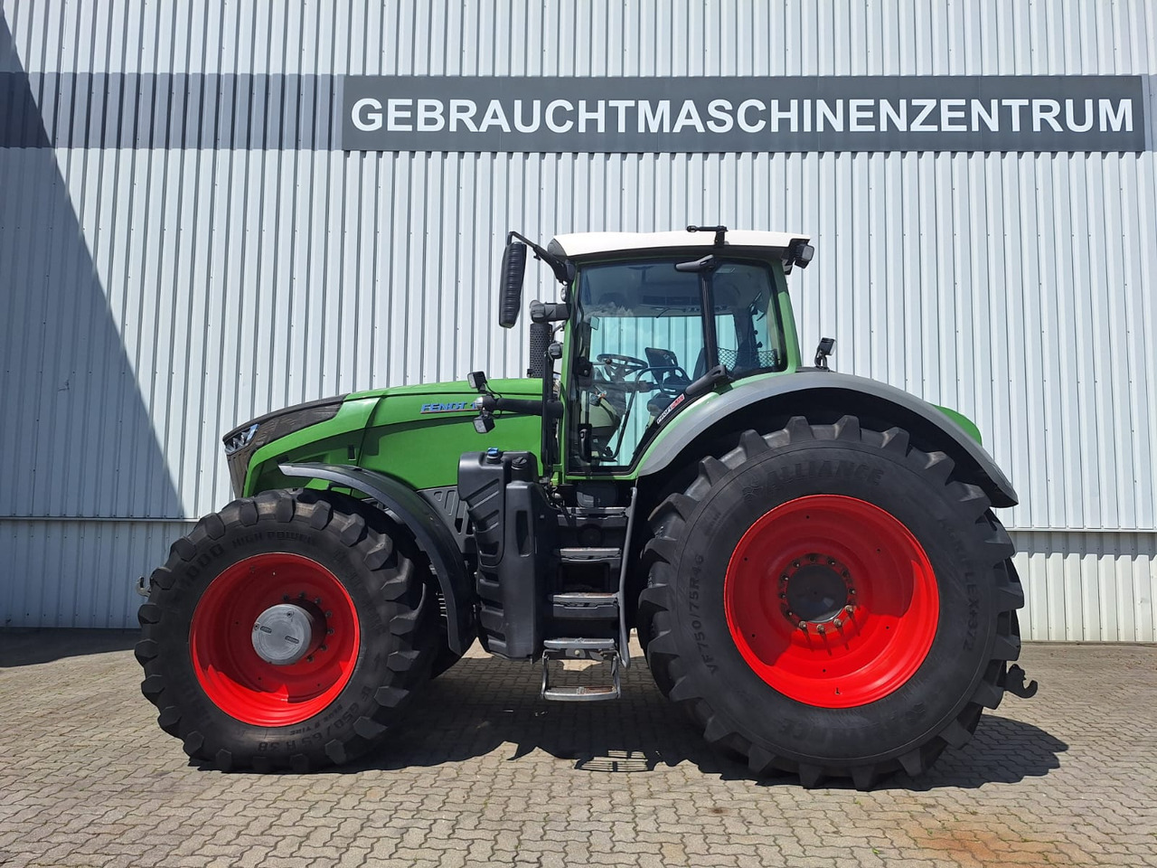 Fendt 1042 Vario S4 ProfiPlus - Traktor: slika 1 Fendt 1042 Vario S4 ProfiPlus - Traktor: slika 1