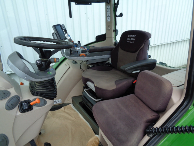 Fendt 720 Vario S4 Power - Traktor: slika 5 Fendt 720 Vario S4 Power - Traktor: slika 5