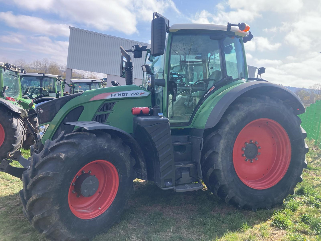 Fendt 720 Vario S4 ProfiPlus - Traktor: slika 1 Fendt 720 Vario S4 ProfiPlus - Traktor: slika 1