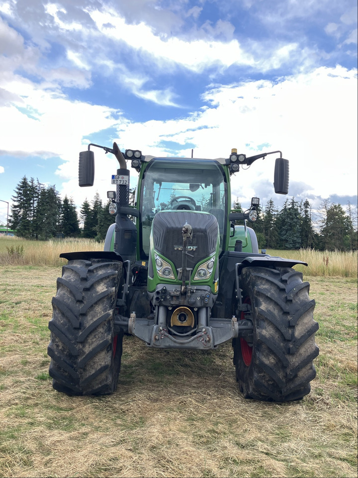 Fendt 724 Vario S4 Fendt 724 Vario S4: slika 12 Fendt 724 Vario S4 Fendt 724 Vario S4: slika 12