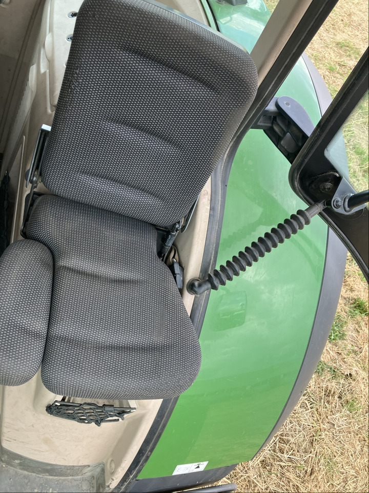 Fendt 724 Vario S4 Fendt 724 Vario S4: slika 11 Fendt 724 Vario S4 Fendt 724 Vario S4: slika 11