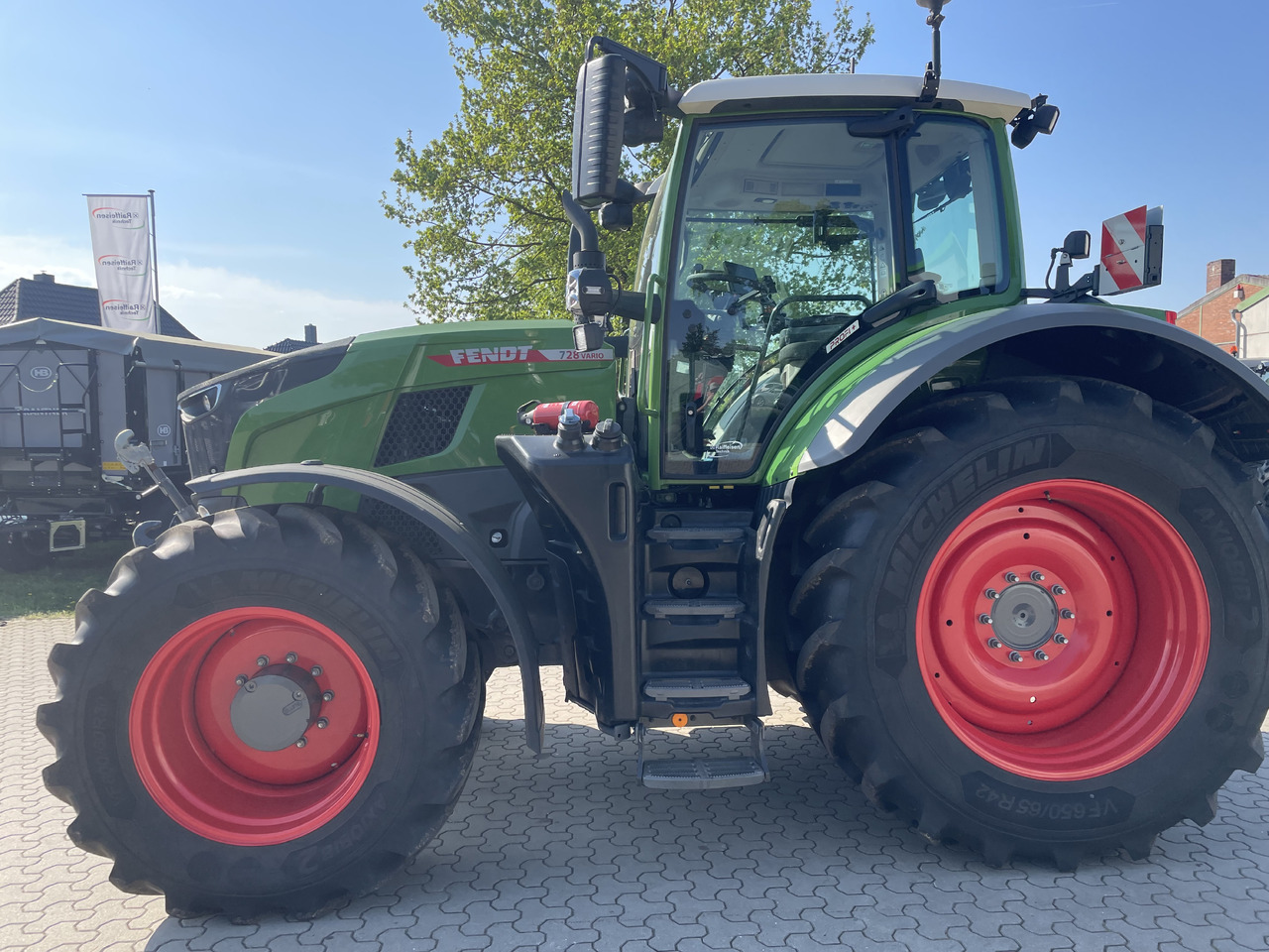 Fendt 728 Vario Gen7 Profi Setting2 - Traktor: slika 1 Fendt 728 Vario Gen7 Profi Setting2 - Traktor: slika 1