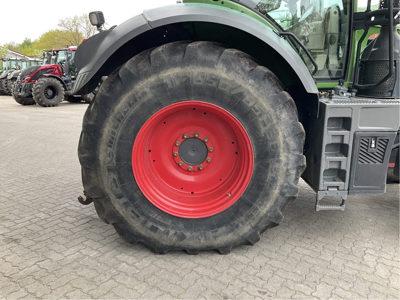 Fendt 826 Vario S4 - Traktor: slika 3 Fendt 826 Vario S4 - Traktor: slika 3