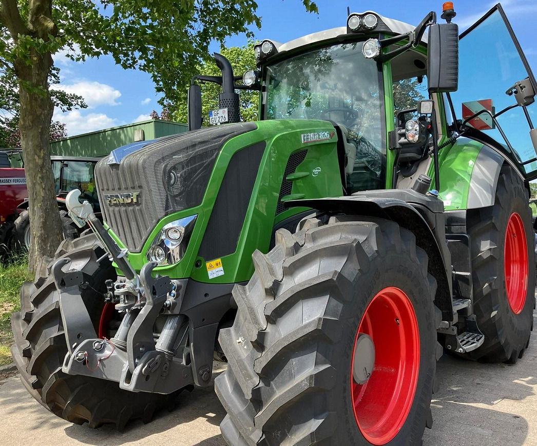 Fendt 826 Vario S4 ProfiPlus - Traktor: slika 4 Fendt 826 Vario S4 ProfiPlus - Traktor: slika 4
