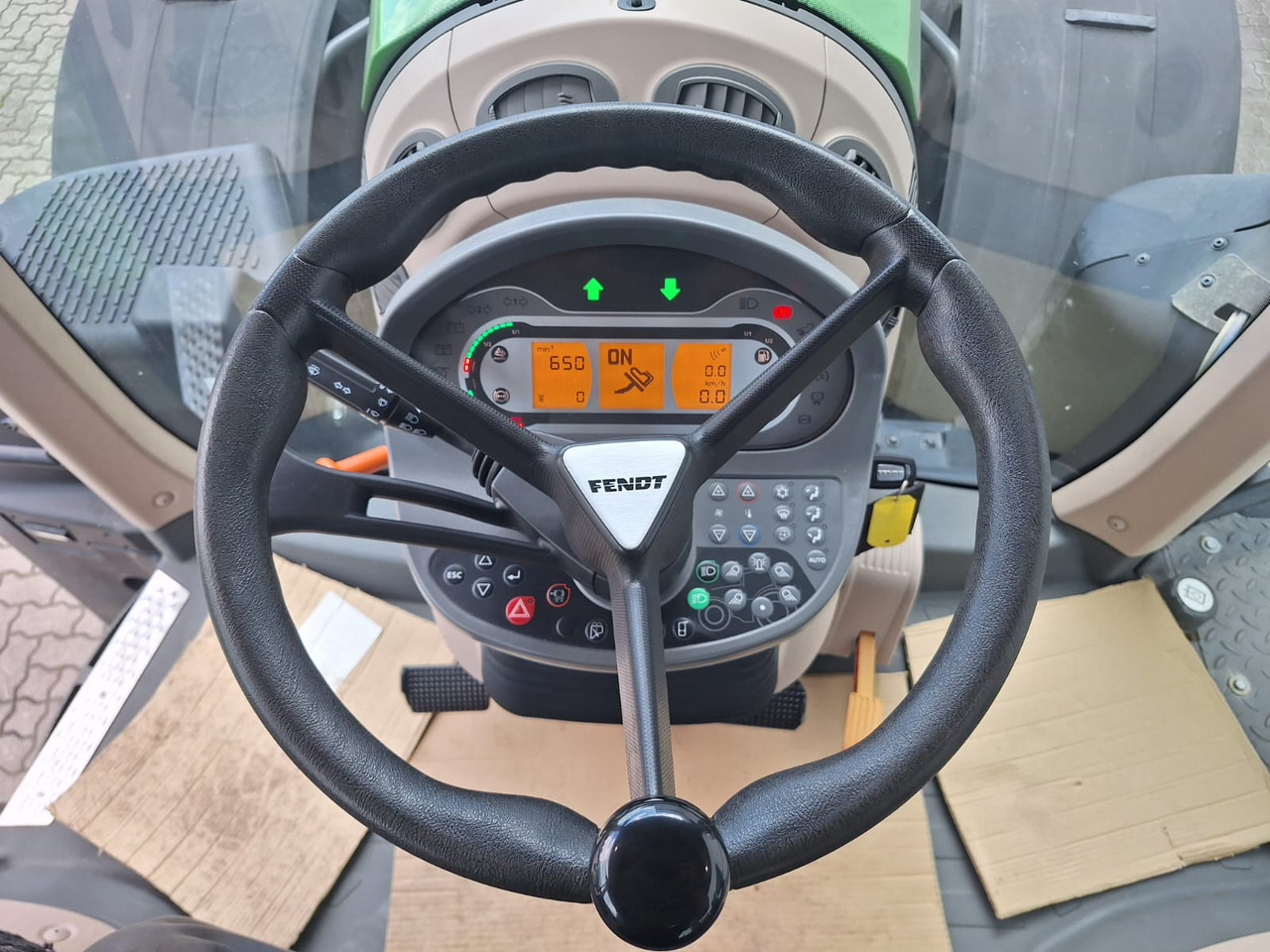Fendt 942 Vario Gen6 ProfiPlus - Traktor: slika 3 Fendt 942 Vario Gen6 ProfiPlus - Traktor: slika 3