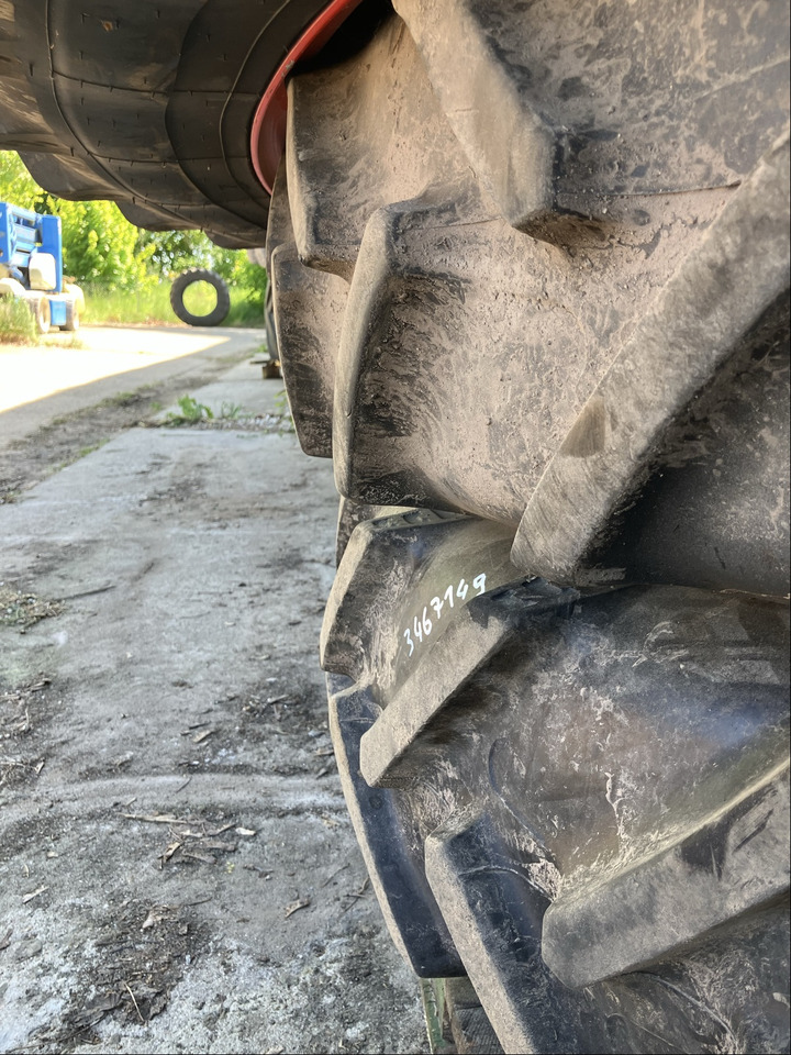 Fendt Pflege-Räder zum 700er Fendt - Шины и диски: slika 2 Fendt Pflege-Räder zum 700er Fendt - Шины и диски: slika 2