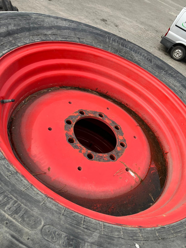 Fendt Räder Rasenbereifung - Шины и диски: slika 2 Fendt Räder Rasenbereifung - Шины и диски: slika 2