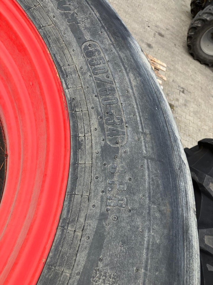 Fendt Räder Rasenbereifung - Шины и диски: slika 4 Fendt Räder Rasenbereifung - Шины и диски: slika 4