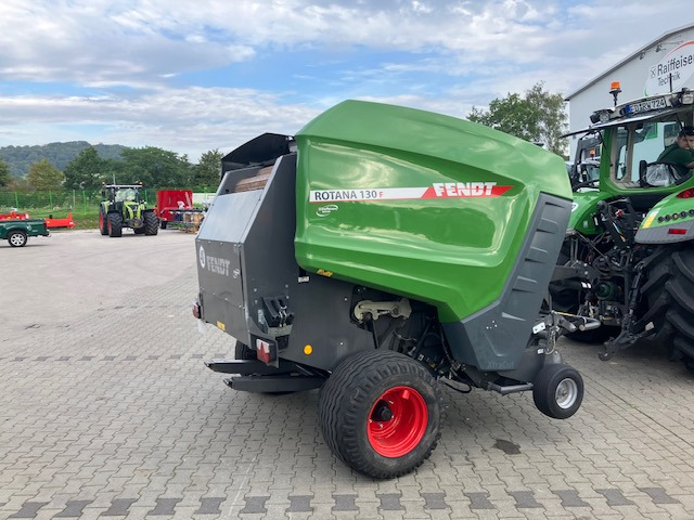 Fendt Rotana 130 F Xtra - Oprema za prevrtanje i razlaganje: slika 3 Fendt Rotana 130 F Xtra - Oprema za prevrtanje i razlaganje: slika 3
