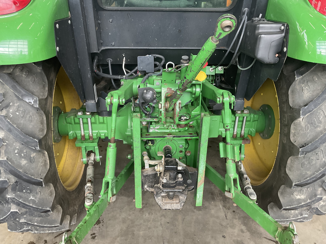Traktor John Deere 5055 E: slika 8