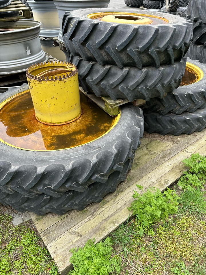 John Deere 6150R - Traktor: slika 2 John Deere 6150R - Traktor: slika 2