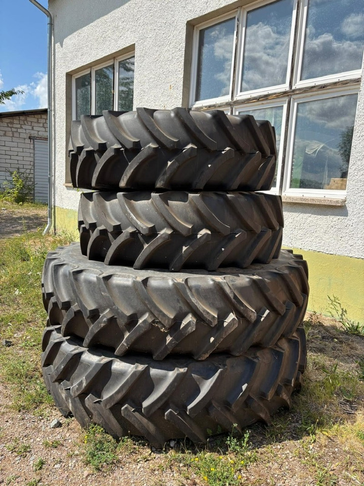 John Deere 6190R - Traktor: slika 2 John Deere 6190R - Traktor: slika 2