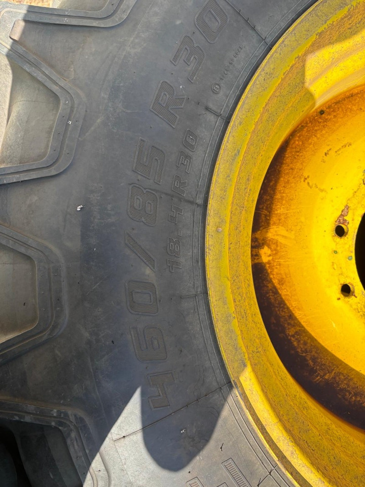 John Deere 6190R - Traktor: slika 3 John Deere 6190R - Traktor: slika 3