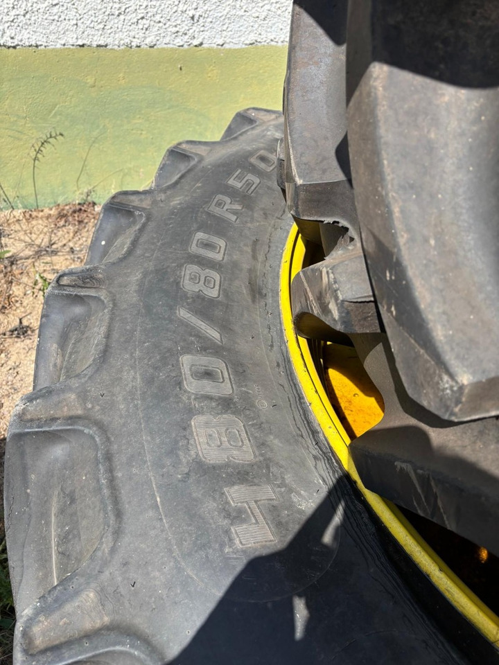 John Deere 6190R - Traktor: slika 4 John Deere 6190R - Traktor: slika 4